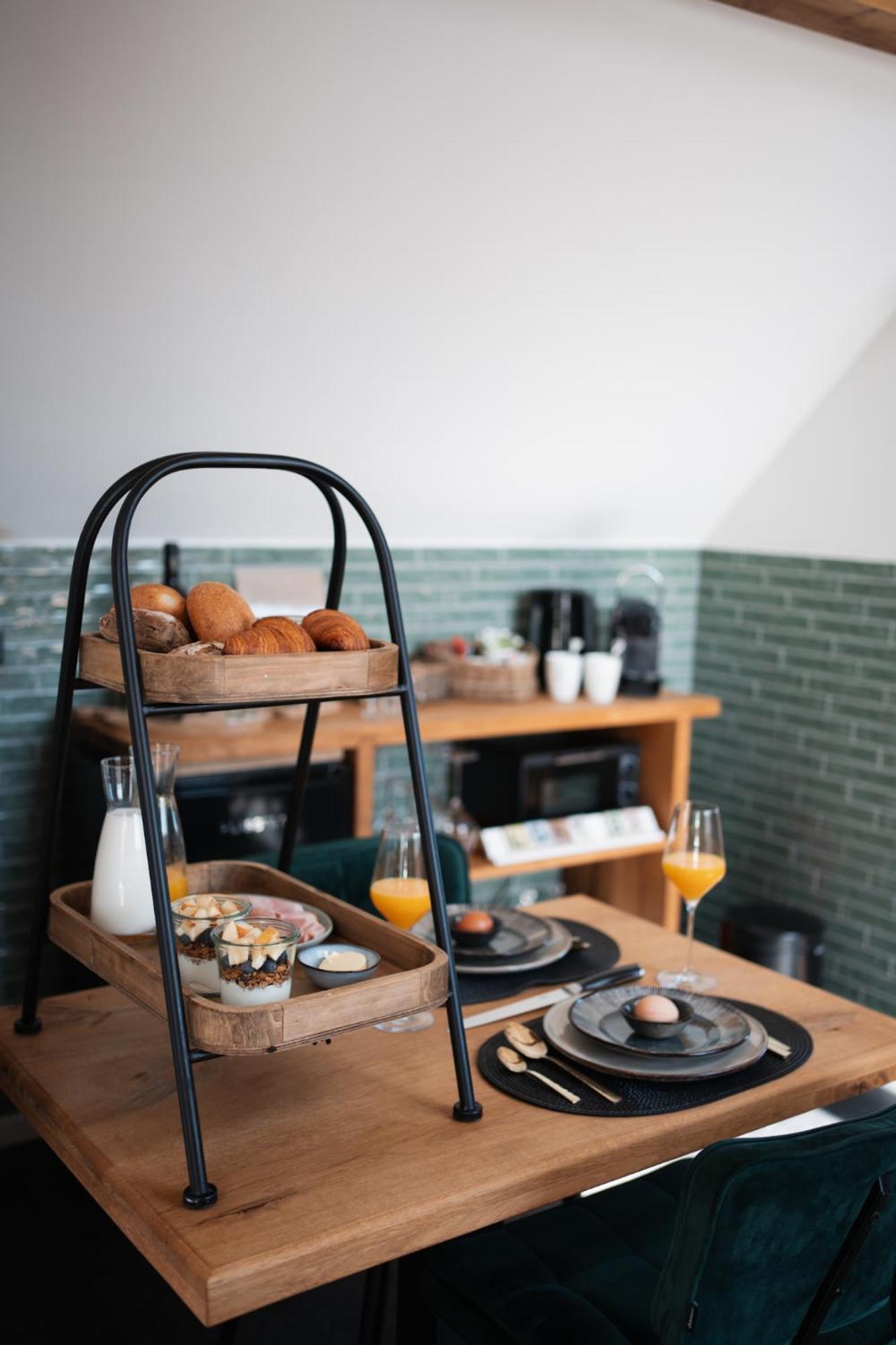 Loft 32 Bed & Breakfast *